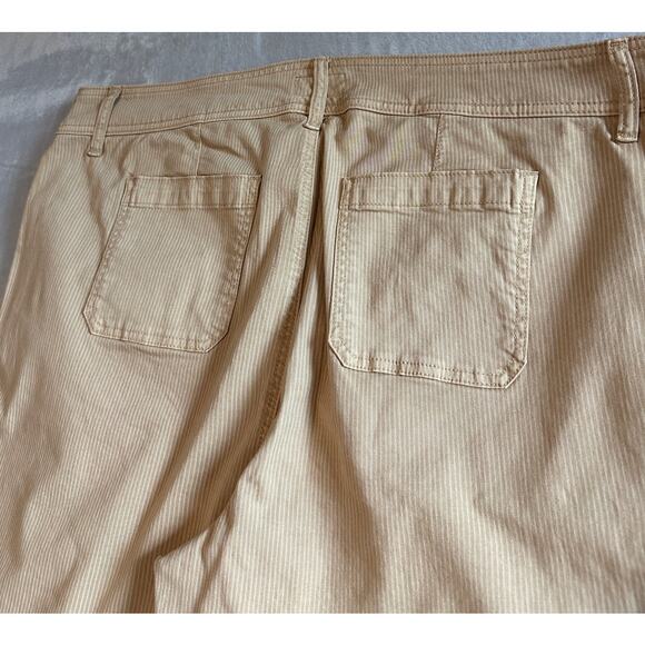 Torrid Crop Aviator Skinny Stretch Twill Mid-Rise Pant – Irish Cream – Size 24 - Picture 6 of 9